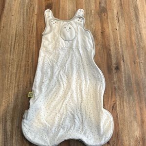 Nested bean size medium star pattern sleep sack